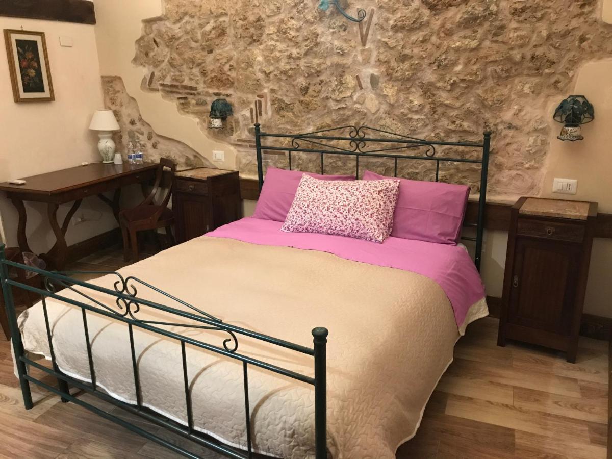 Le Prigioni Del Palazzo B&B Sora Kültér fotó