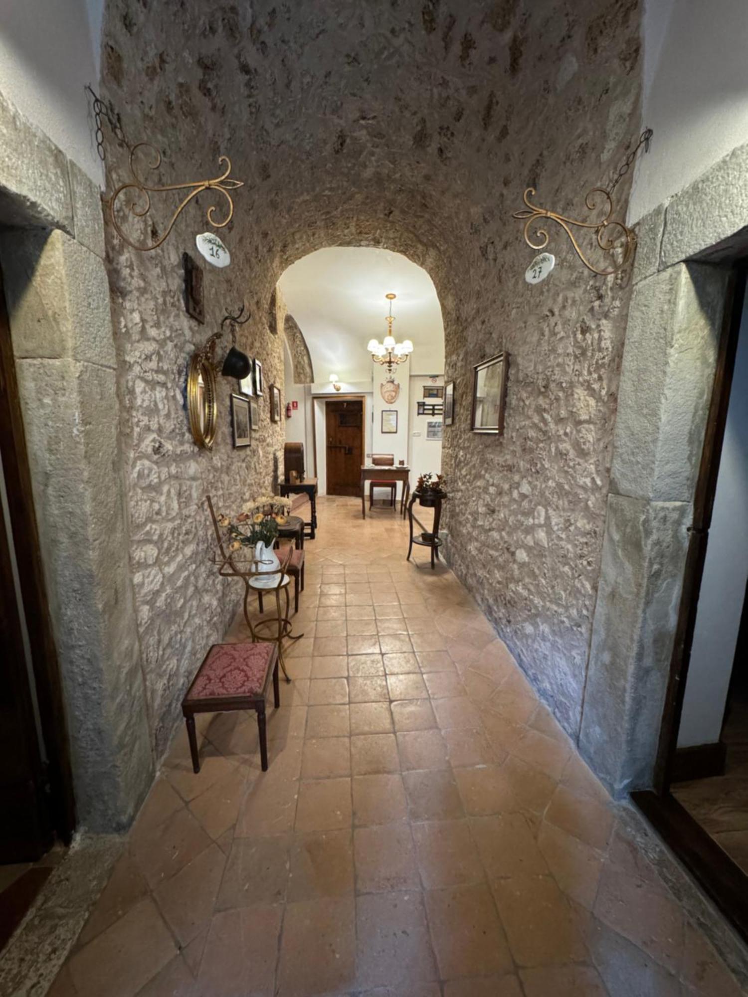Le Prigioni Del Palazzo B&B Sora Kültér fotó