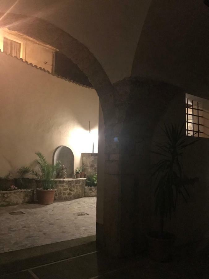 Le Prigioni Del Palazzo B&B Sora Kültér fotó