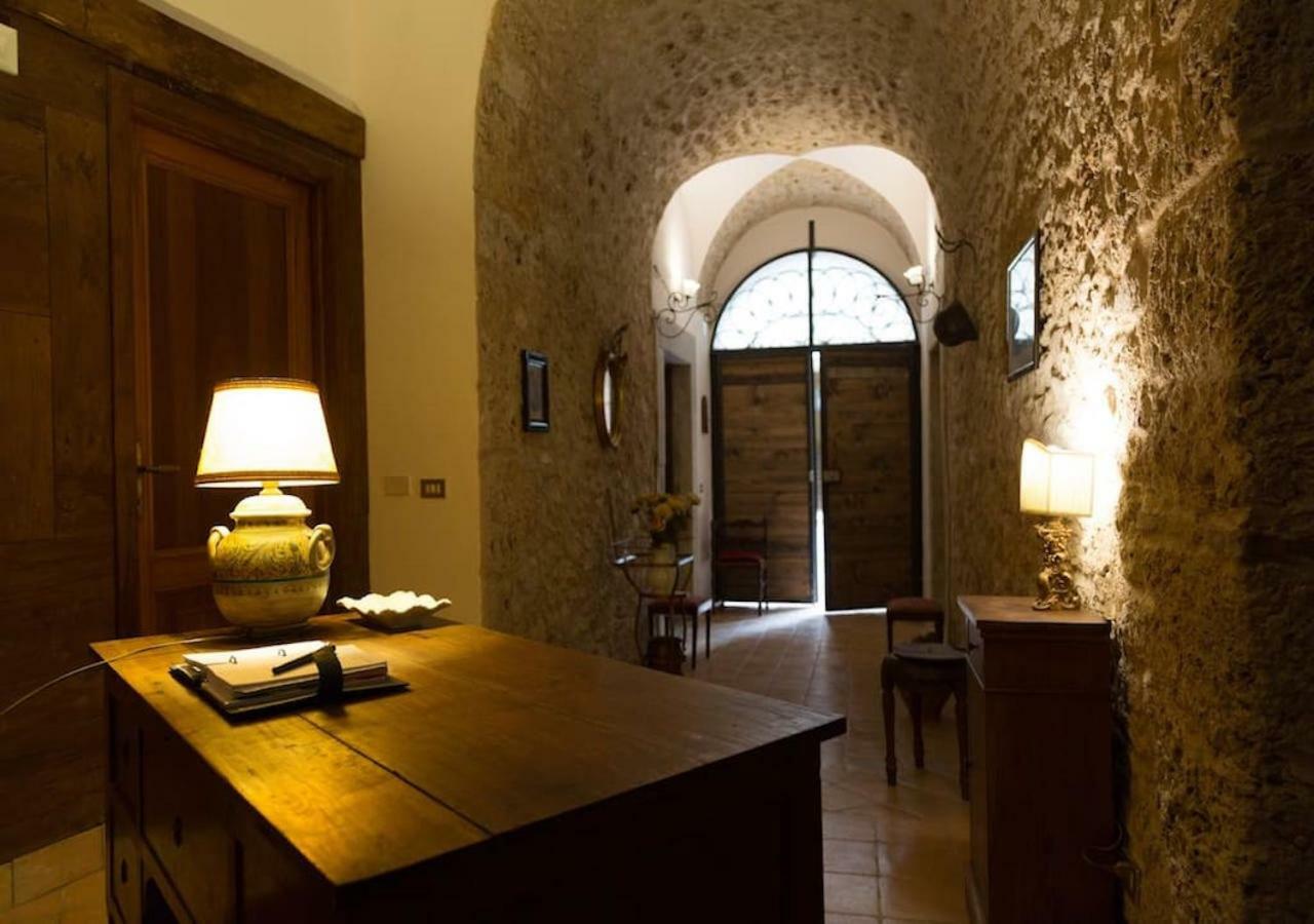 Le Prigioni Del Palazzo B&B Sora Kültér fotó