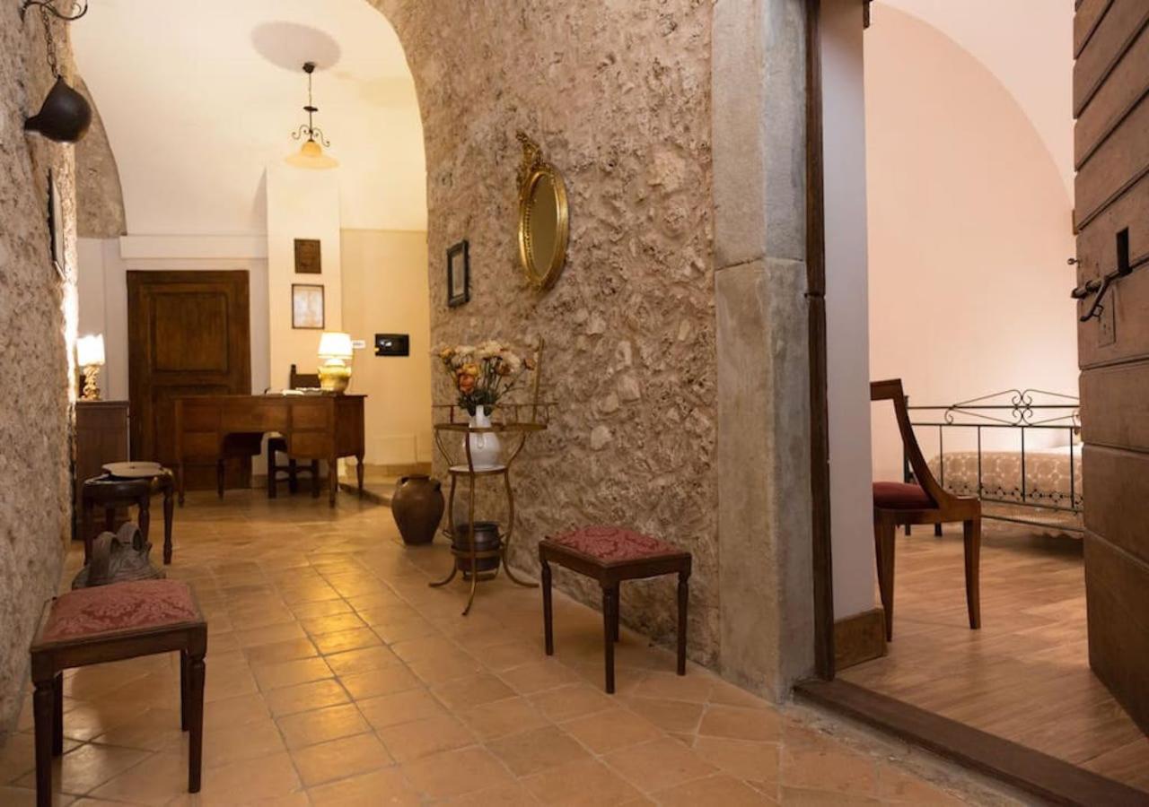 Le Prigioni Del Palazzo B&B Sora Kültér fotó